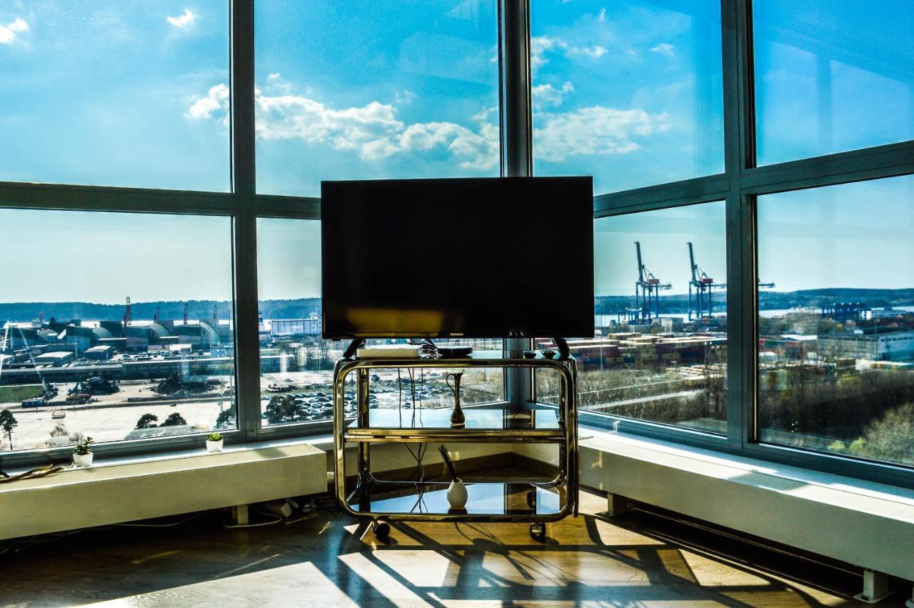 Sau Tau Appartement Klaipėda Buitenkant foto